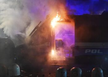 Scontri a Torino il comunicato di Askatasuna