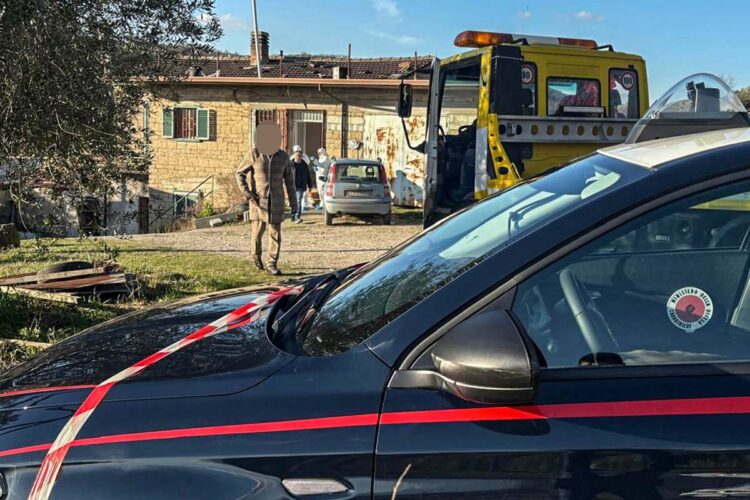 Uomo spara alla moglie a Sant’Arcangelo Trimonte
