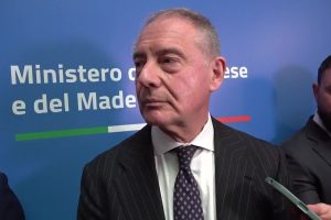 Ex Ilva, Urso: “Jindal ha mandato manifestazione d’interesse a commissari”