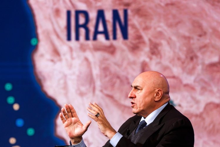 Crosetto lancia l'allarme terrorismo