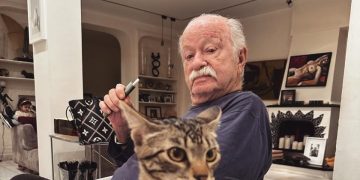 Gino Paoli e la sua gatta