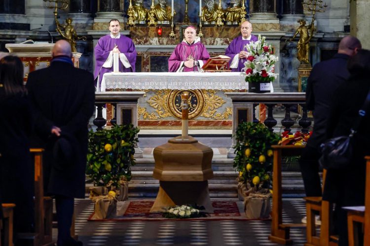 I funerali di Enrica Bonaccorti