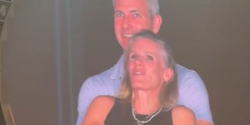 Kiss cam al concerto dei Coldplay