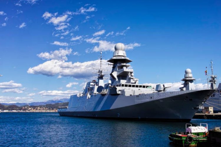 L'Italia invia una fregata a difesa di Cipro