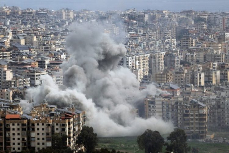 La guerra in Iran manda in crisi la plastica