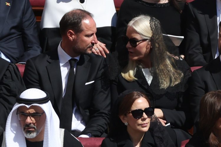 La principessa di Norvegia, Mette-Marit, e suo marito, il principe Hakoon