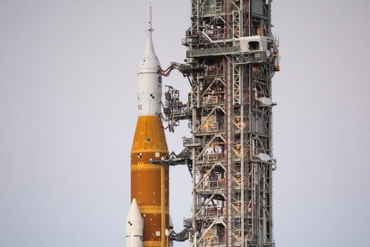 Luna: pronta la missione Artemis II