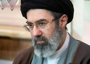 Mojtaba Khamenei sarebbe ferito e sfigurato