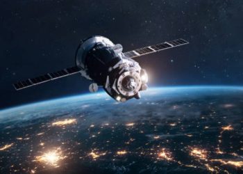 Mosca lancia il suo Starlink: ecco Rassvet