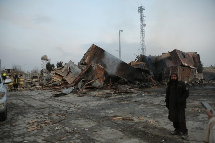 Raid aereo su un centro medico di Kabul