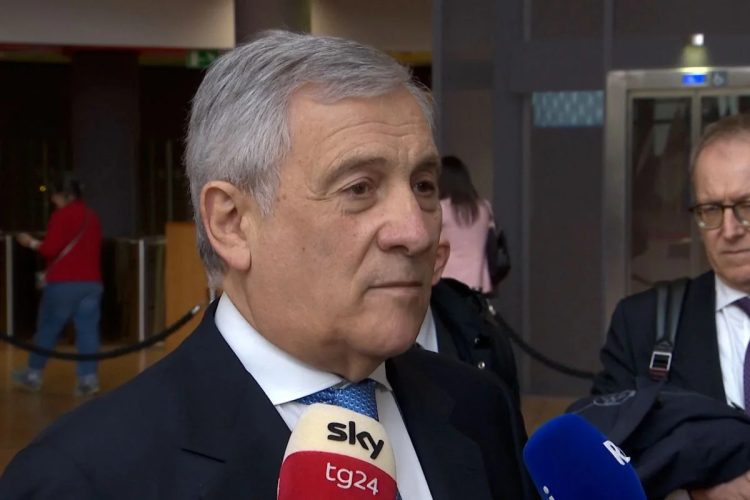 Tajani risponde a Trump sulla guerra in Iran