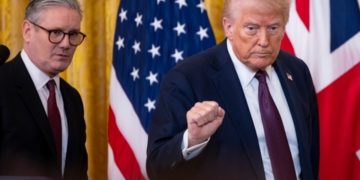 Trump critica Starmer