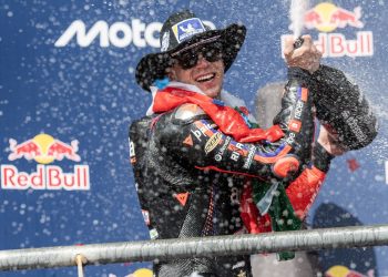 Bezzecchi trionfa ad Austin, torna leader MotoGP. Brillante prestazione Aprilia, Marquez quinto