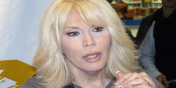 Amanda Lear