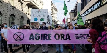 Attivisti di Extinction Rebellion