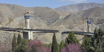 The B1 Bridge in Karaj was targeted by American‑Israeli strikes