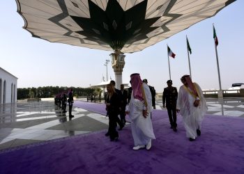 Blitz di Meloni nel Golfo, missione per la sicurezza energetica