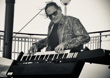 ChristopherNorth: IG@ambrosiatheband