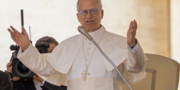 Il Papa condanna le minacce di Trump all'Iran