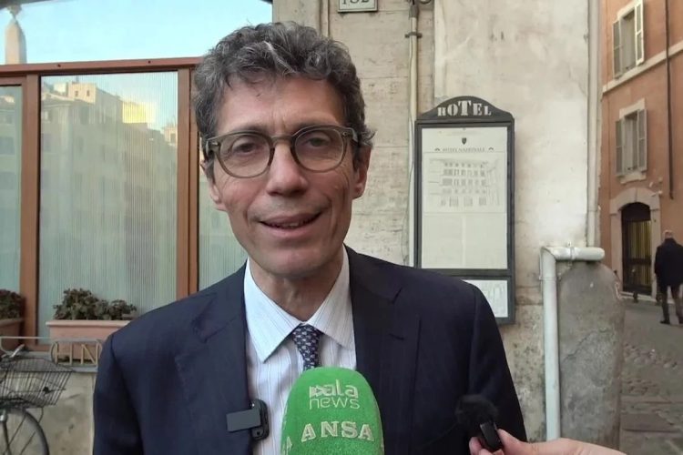 Il segretario di +Europa Riccardo Magi