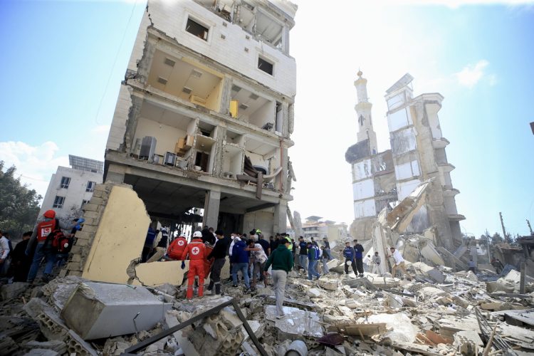 Israeli airstrike targets religious complex in Sidon