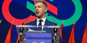 Magyar contro tv e radio in Ungheria