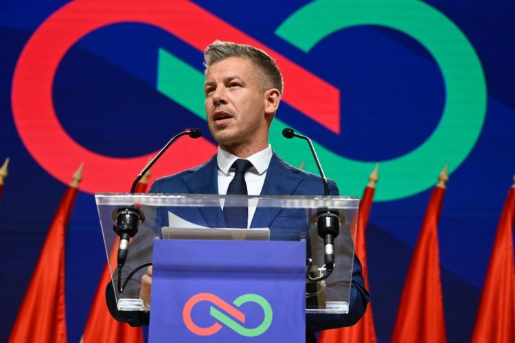 Magyar contro tv e radio in Ungheria