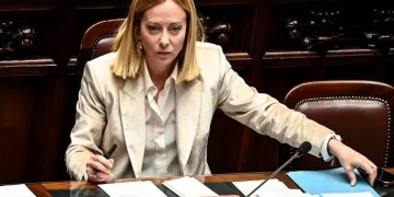 Meloni insultata dalla tv russa