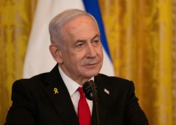 Netanyahu ordina di aprire i negoziati con il Libano