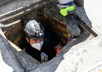 Rapina in banca a Napoli