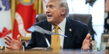 Trump torna a minacciare l'Iran