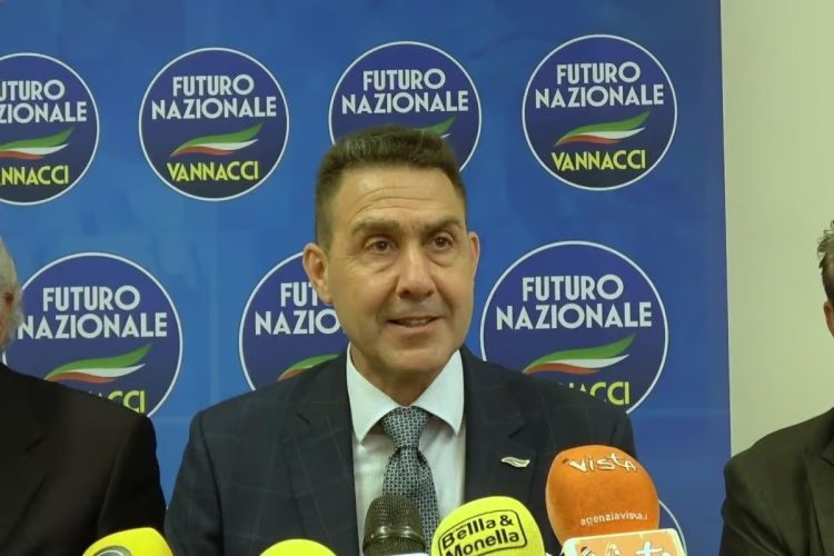 Vannacci sul rapporto con Salvini