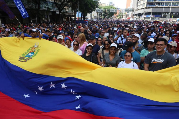 Venezuela, nuovi scontri a Caracas