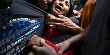 Separated by ICE’ by Carol Guzy (@carolguzy), @zumapress, iWitness, for @miamiherald, is the World Press Photo of the Year