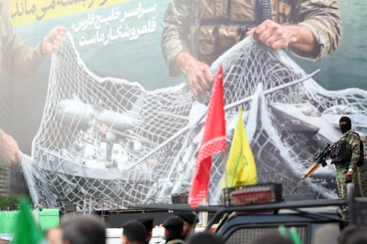 Iranians rally in Tehran to show support for Supreme Leader Mojtaba Khamenei