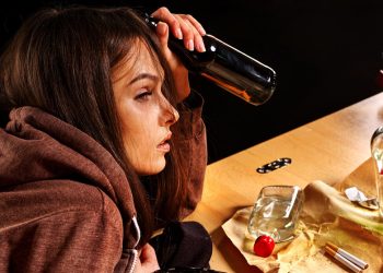 Labuso-di-alcol-in-Italia.jpg