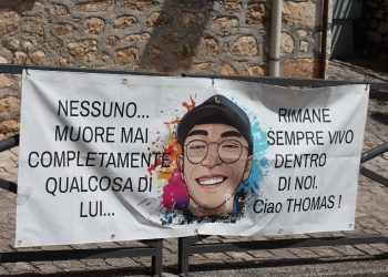 Striscioni per Thomas Bricca