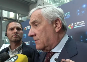 Tajani intervistato sulla Flotilla