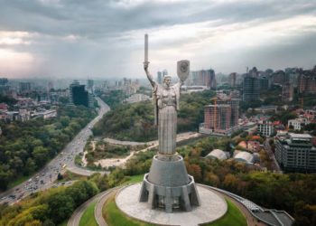 Ucraina, attacco russo su Kiev