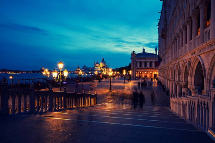 Un ragazzo morto annegato a Venezia
