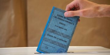 Un seggio elettorale a Venezia