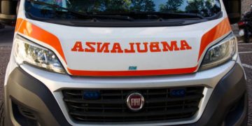 Uomo evirato dalla moglie a Salerno