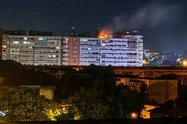 Romania, drone russo esplode su un palazzo: "Grave escalation"
