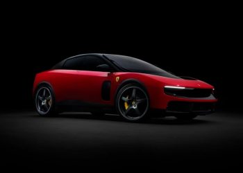 Ferrari Luce