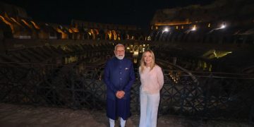 Narendra Modi insieme alla premier italiana Giorgia Meloni