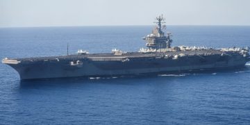 Portaerei Nimitz