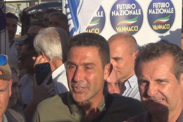 20260619223103_Trump_Vannacci_Non_accetto_che_si_derida_l_Italia_patria_non_in_svendita__RAW