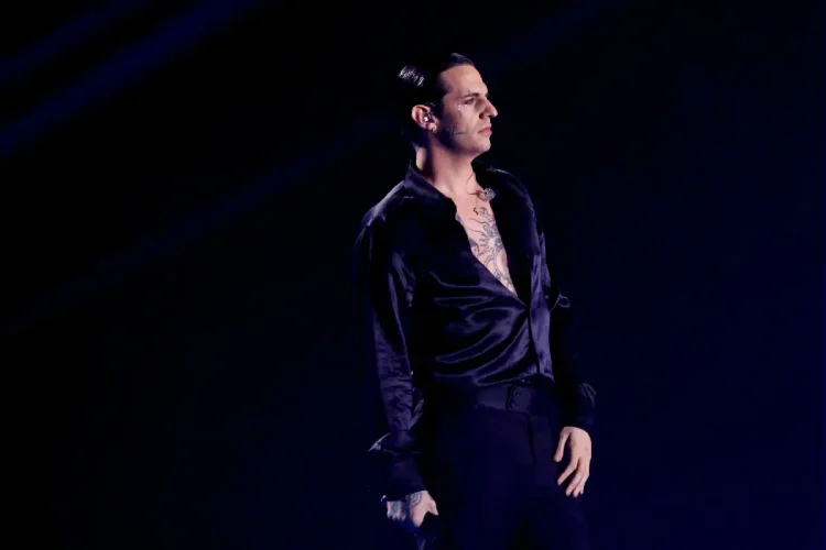 Achille Lauro sul palco. Conquista lo Stadio Olimpico di Roma con 60mila spettatori