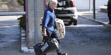 Gianni Alemanno esce dal carcere di Rebibbia - nella foto, Alemanno