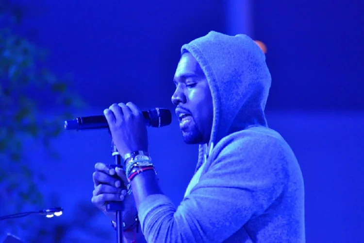Kanye West e il concerto vietato a Reggio Emilia